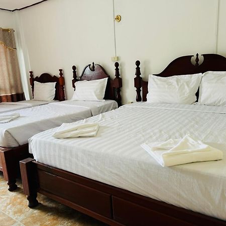 Vang Vieng Green Hotel Dış mekan fotoğraf