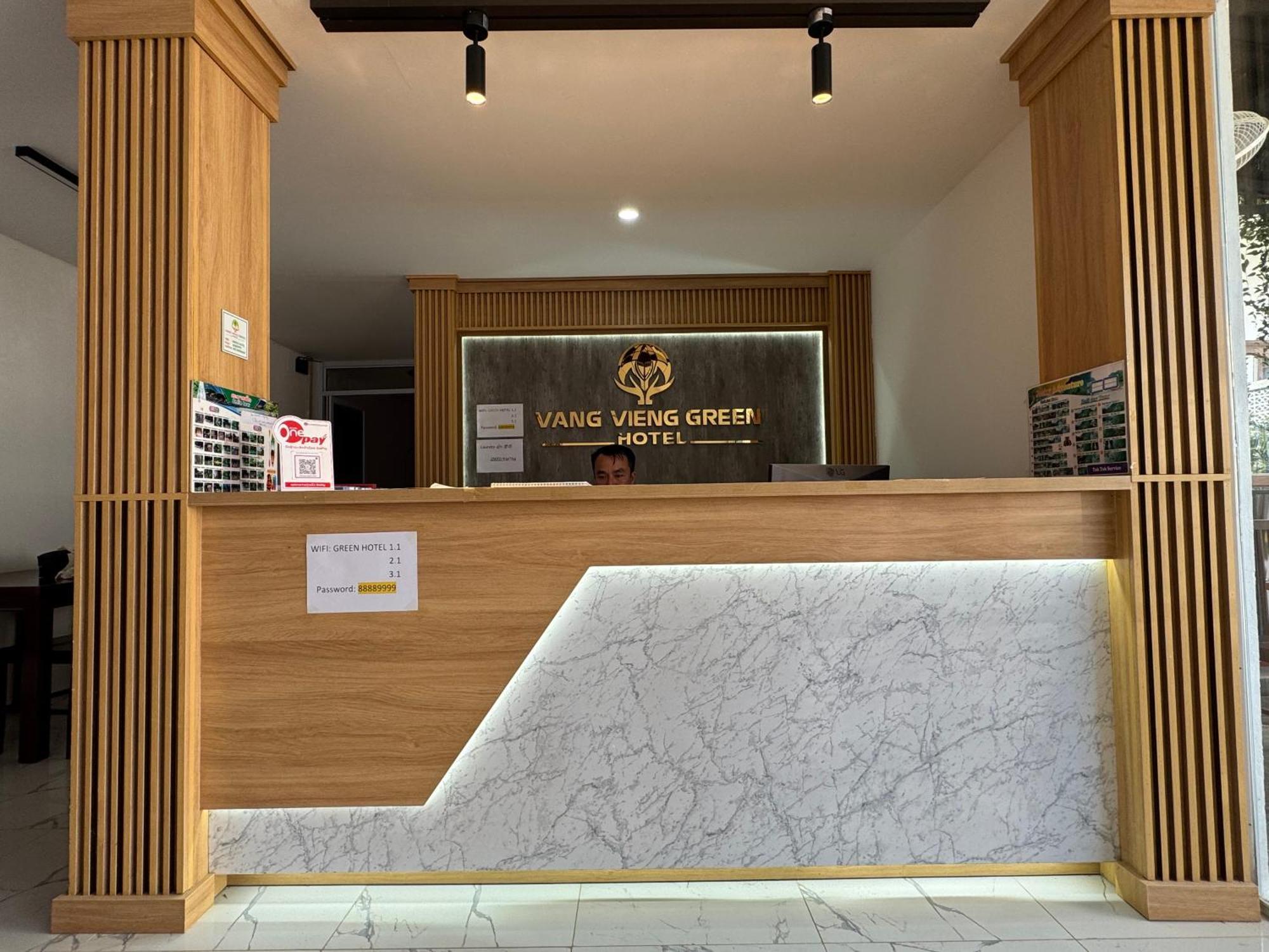 Vang Vieng Green Hotel Dış mekan fotoğraf