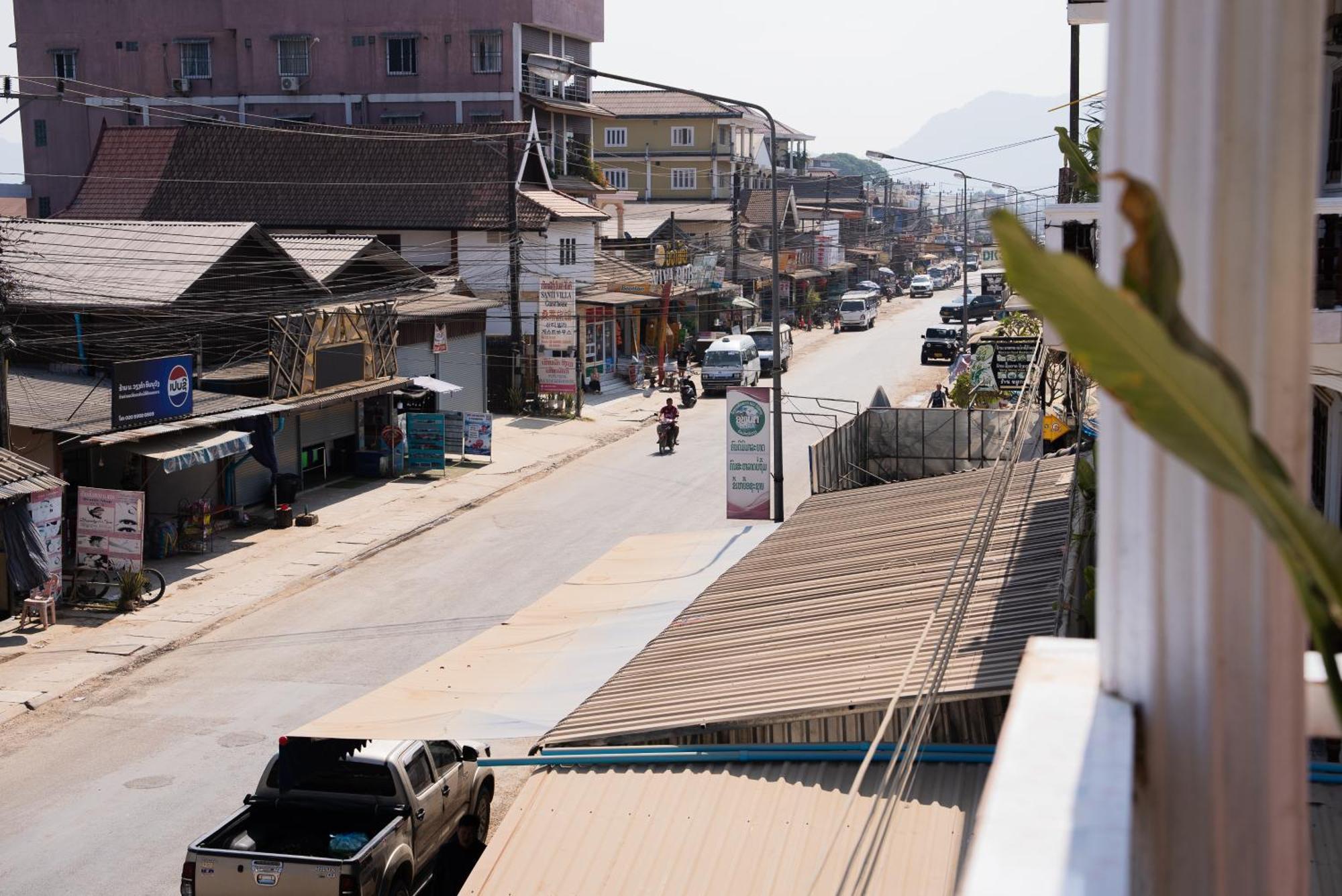 Vang Vieng Green Hotel Dış mekan fotoğraf