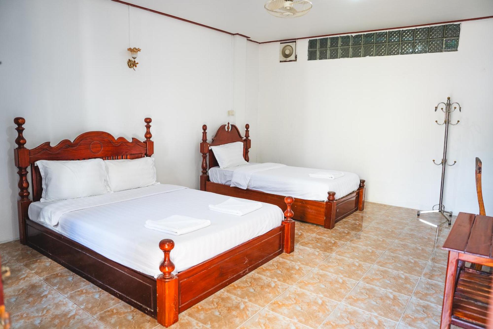 Vang Vieng Green Hotel Dış mekan fotoğraf