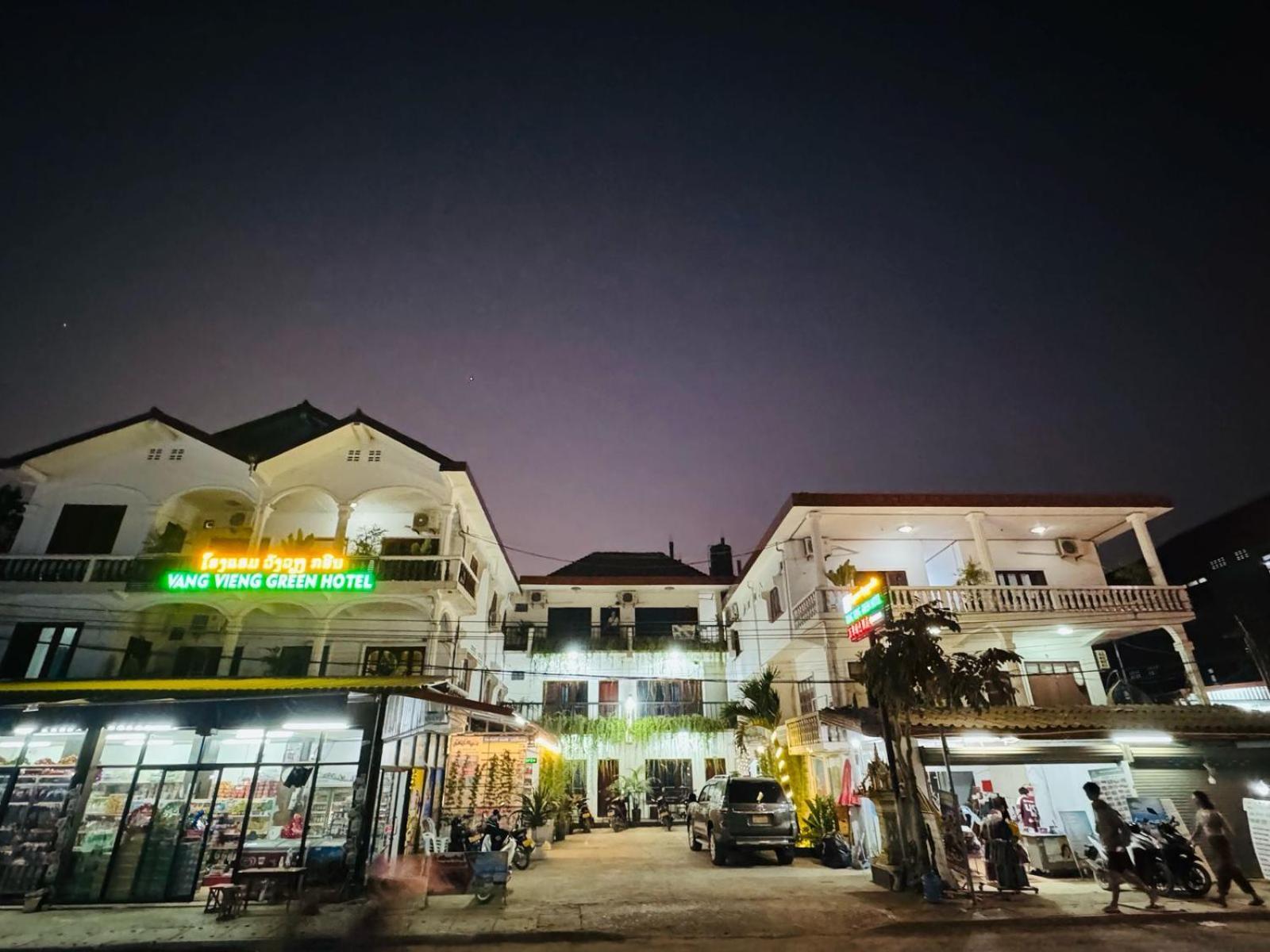 Vang Vieng Green Hotel Dış mekan fotoğraf