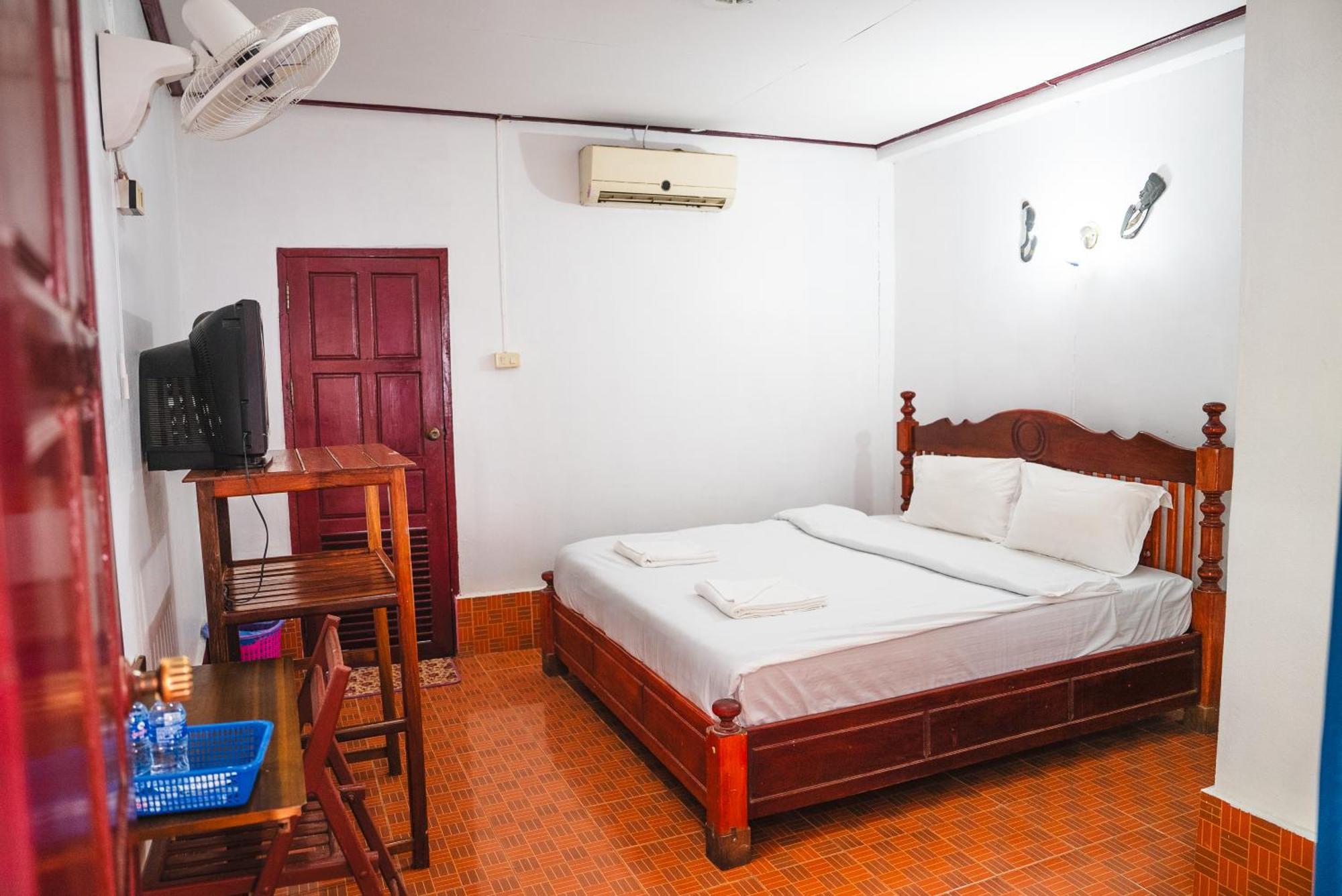 Vang Vieng Green Hotel Dış mekan fotoğraf